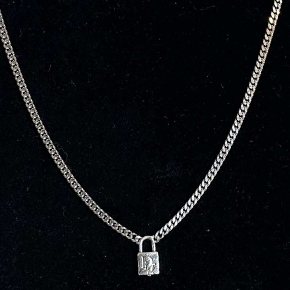 Dior logo padlock choker necklace EUC - Picture 3 of 5